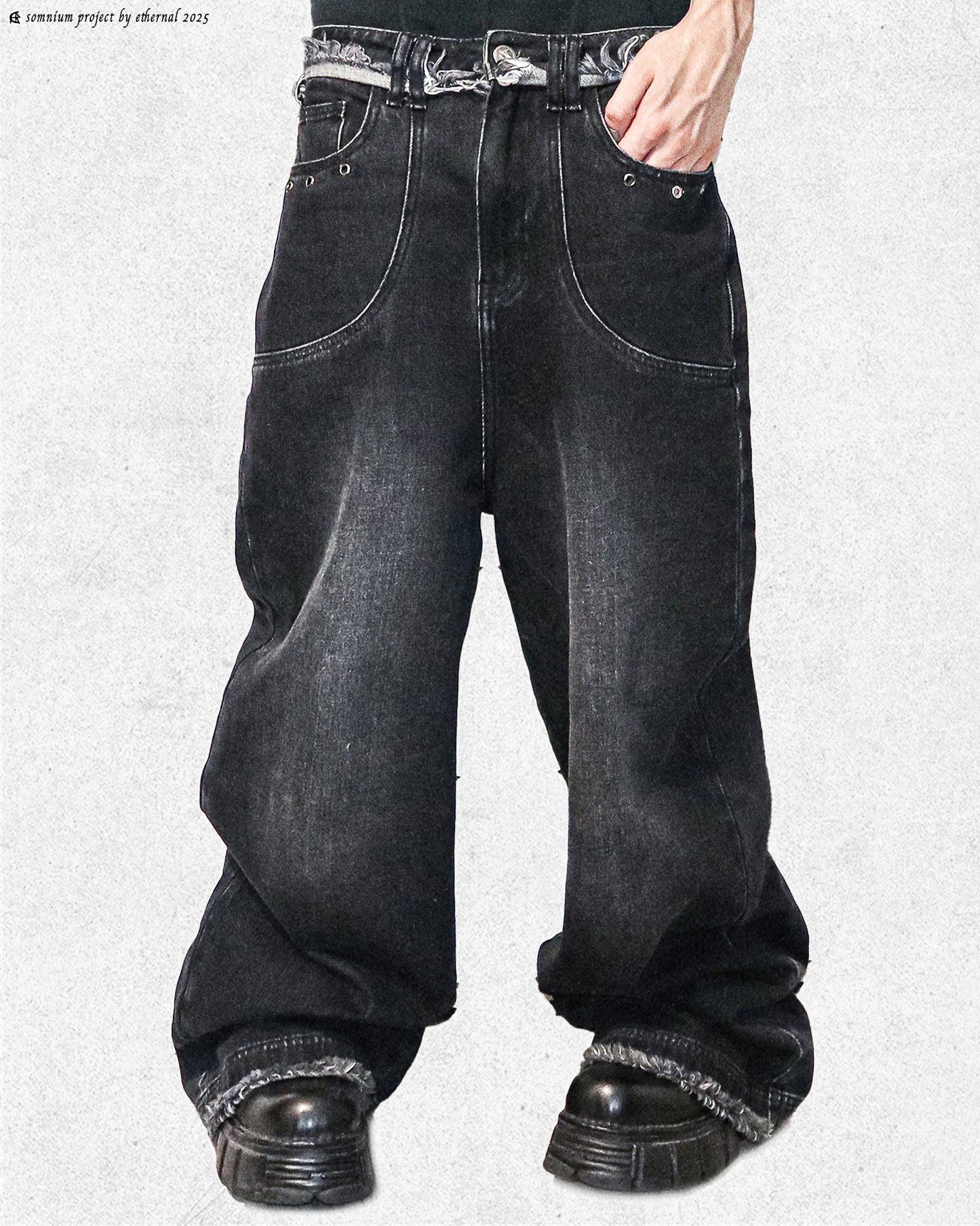 Somnium binary grey washed denim