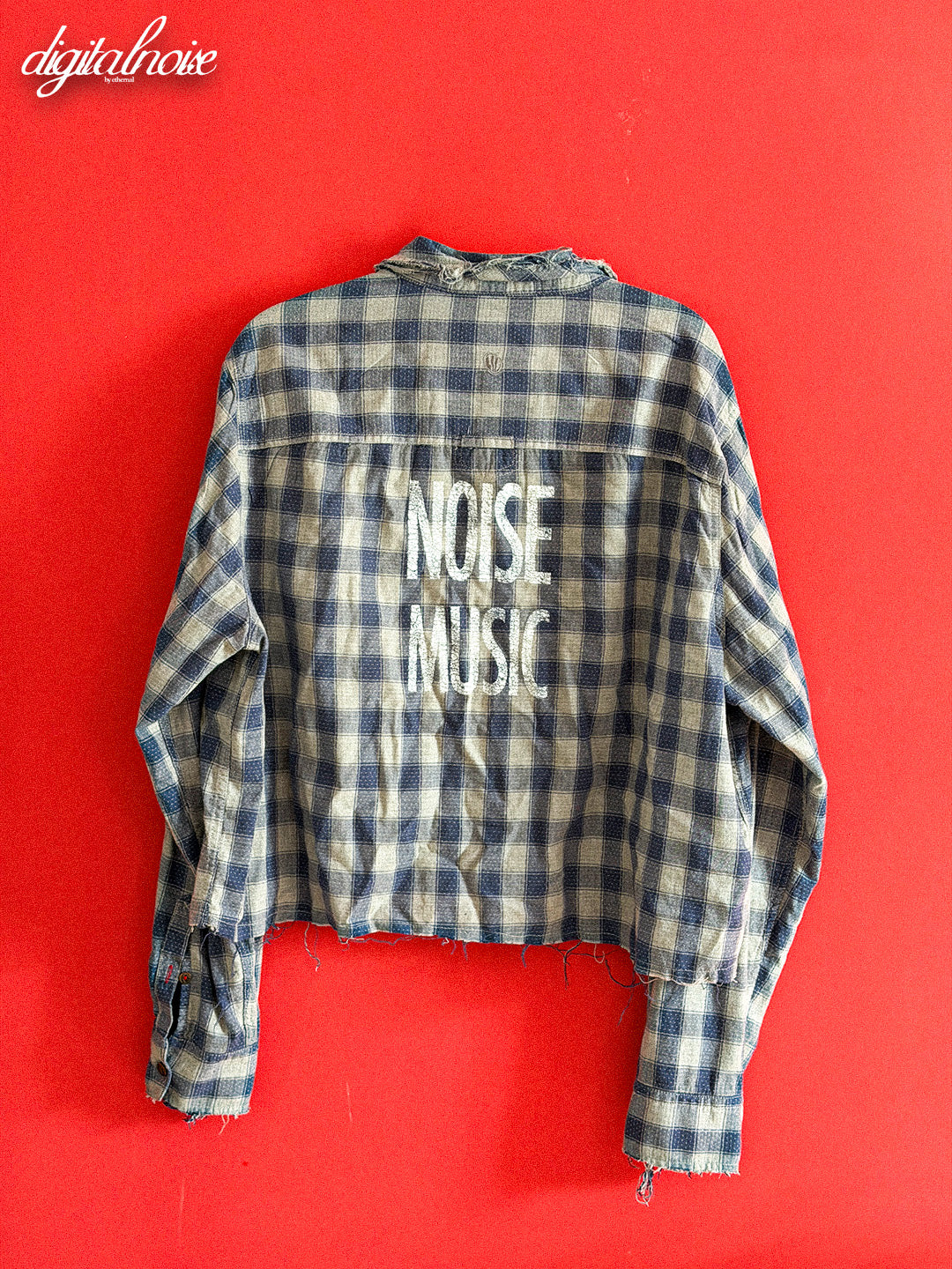 1/1 NOISEMUSIC distressed oversized cropped flannel