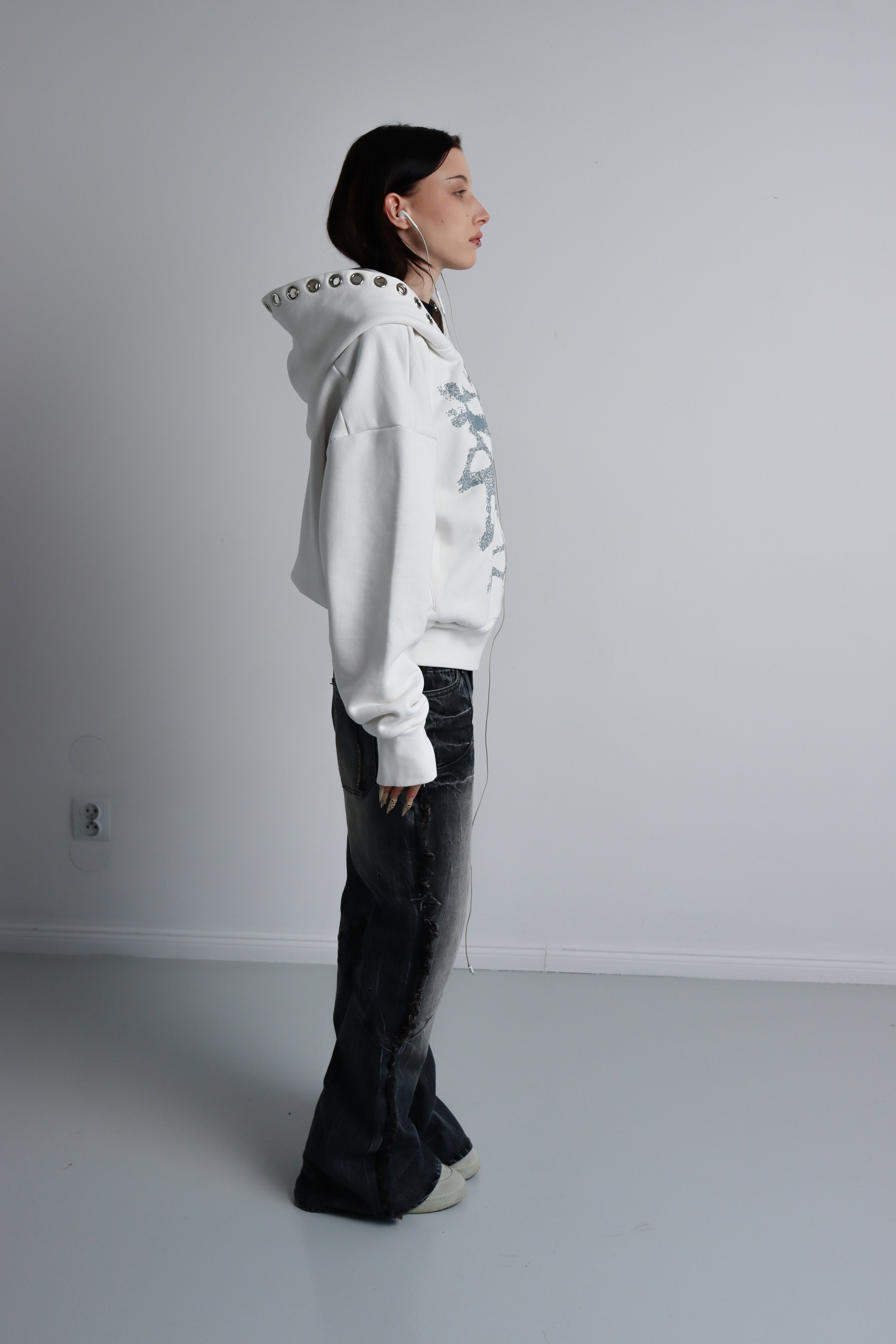 FRACTURED ZIP HOODIE